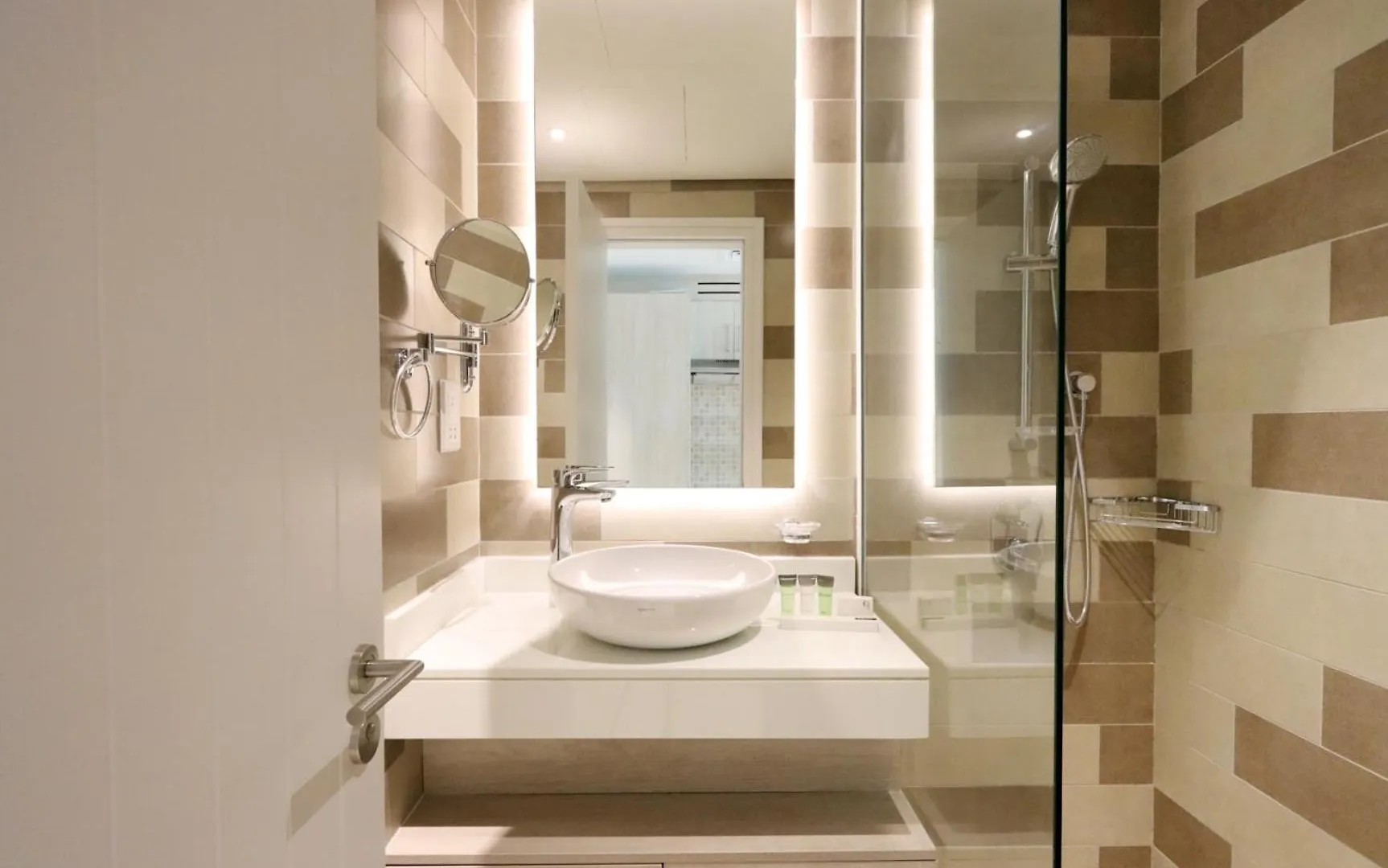 Livbnb Suites - Comfy Studio In Palm Jumeirah Dubai United Arab Emirates