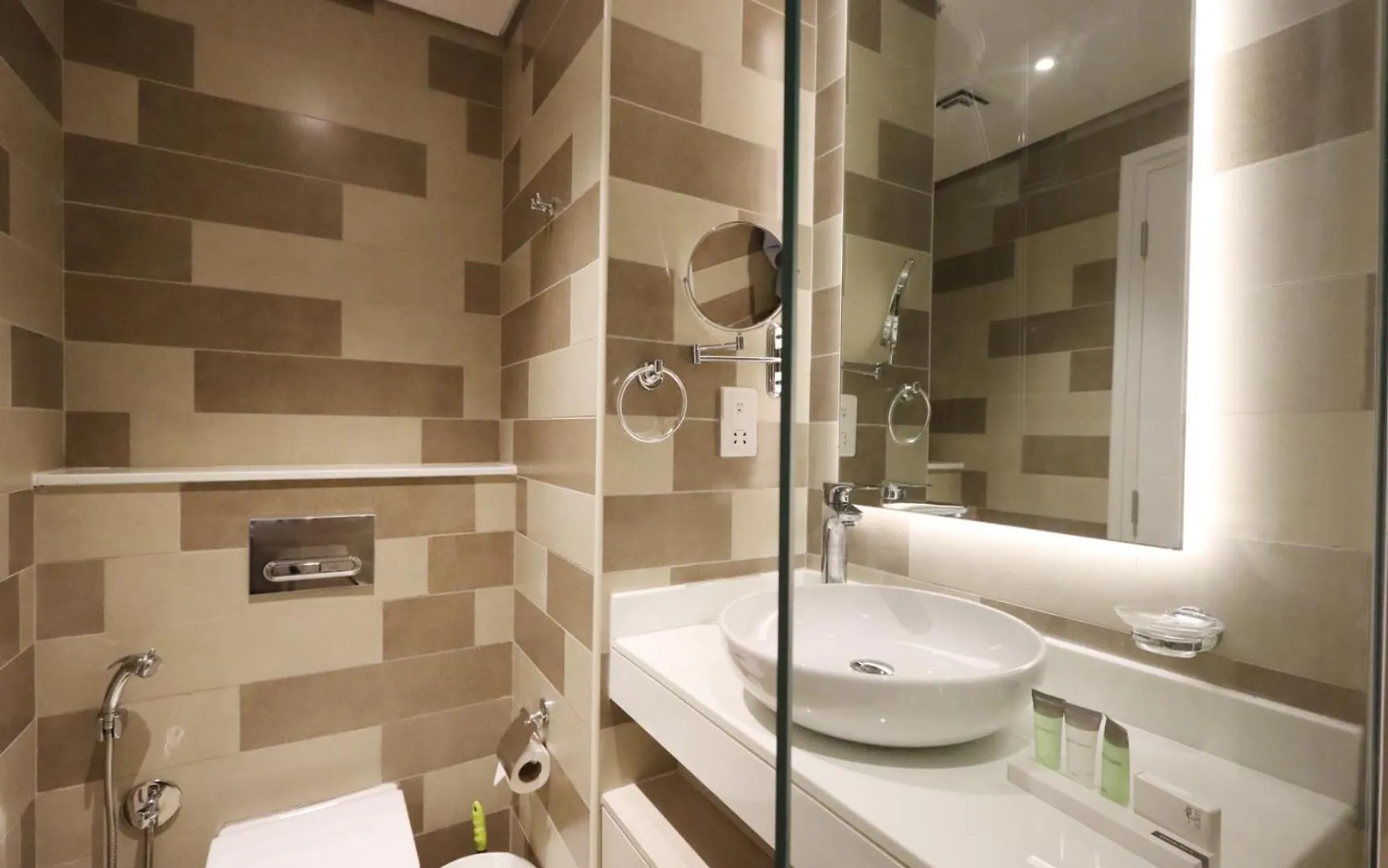 Livbnb Suites - Comfy Studio In Palm Jumeirah Dubai 0*,  United Arab Emirates